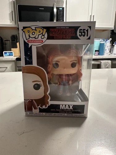 Funko Pop Stranger Things Max with Skateboard #551 VAULTED