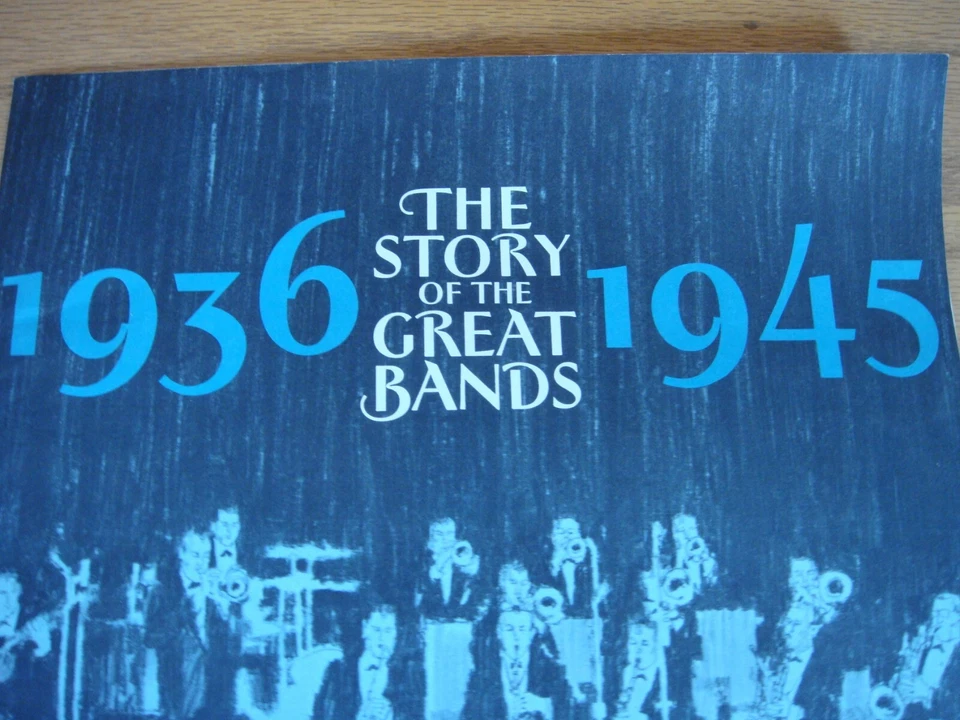 READER'S DIGEST STORY OF THE GREAT BANDS: 1936-1945' 24 PAGE LP INSERT BOOK RARE - Image 2 of 4