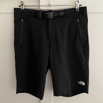 BNWT The North Face Womens Speedlight Shorts Black Size
