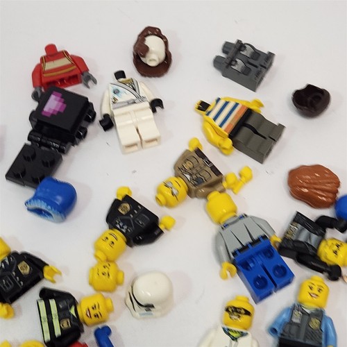 Lego Minifigures Bulk Lot Bundle Assorted Mixed Parts #COL-390 - Picture 15 of 24