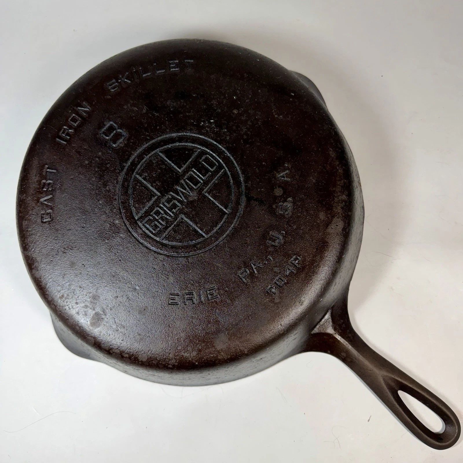Vintage Griswold No. 8 Cast Iron Skillet Model 704P Large Block Logo 10.5” AS IS