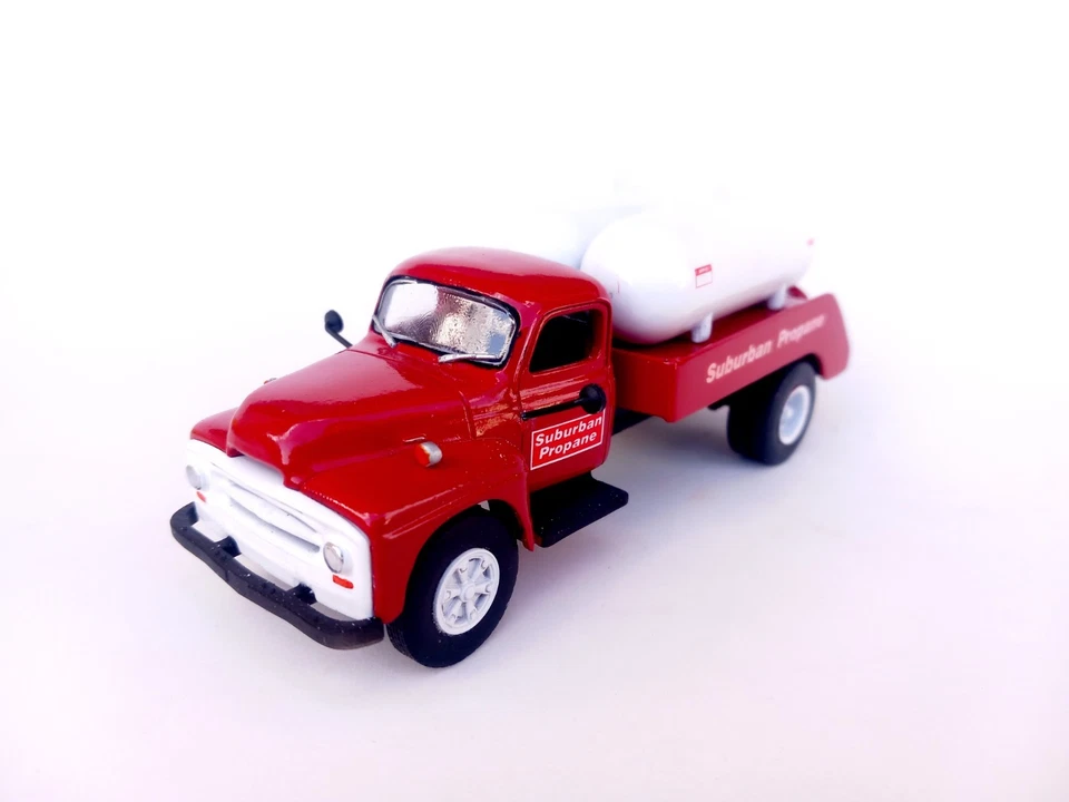 1/50 o scale 3d printed 1954 International R160 truck handmade custom kit bash - Image 2 of 4