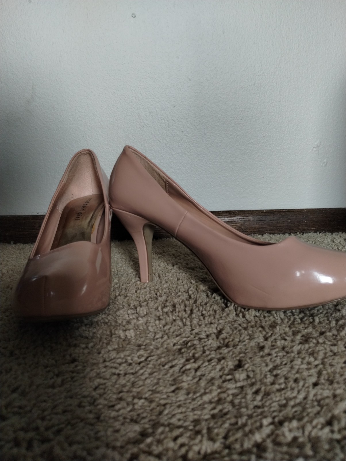 Madden Girl Nude Heels Size 7.5