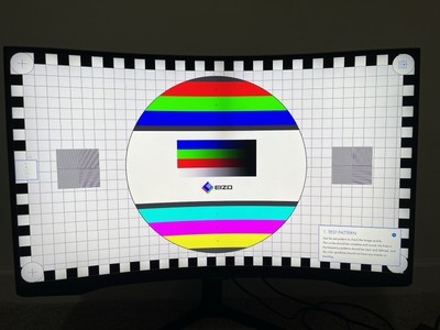 *FOR PARTS* - Black samsung 32 odyssey neo g7 4k uhd 165hz