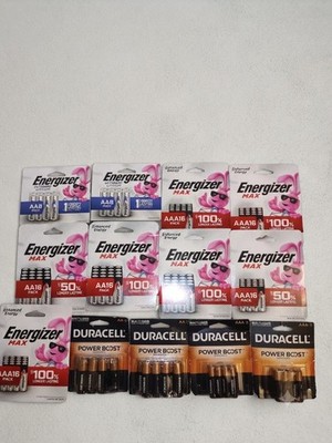 LOT OF 13 BATTERY PACKS: ENERGIZER ULTIMATE, ENERGIZER MAX & DURACELL AA / AAA