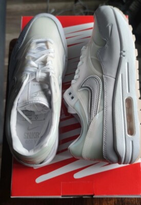 Nike Air Max 1 SNKRS Day White (Wmns)