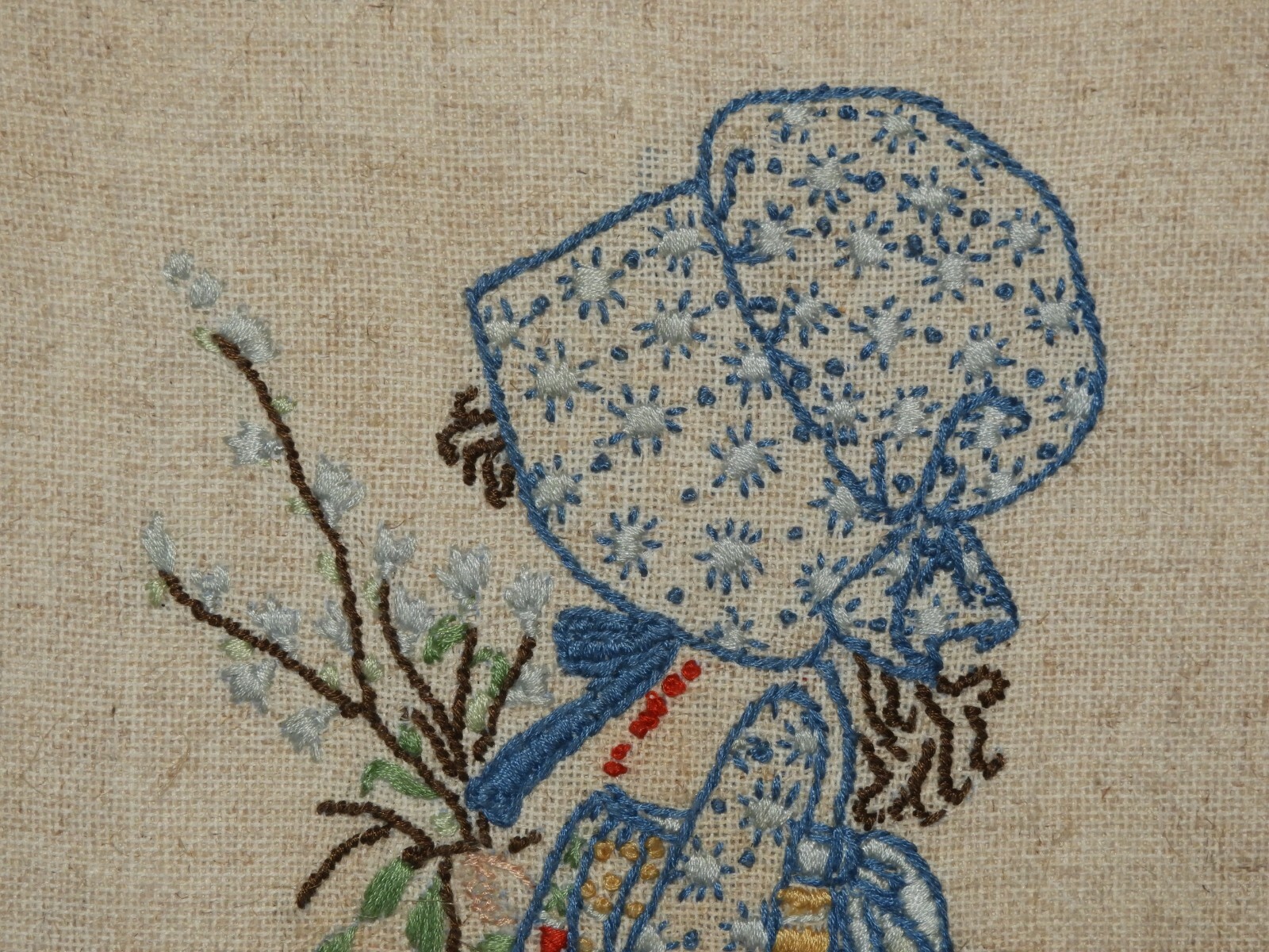 Vintage HOLLY HOBBIE Handmade Framed Crewel Needlepoint PIcture 12 x 15