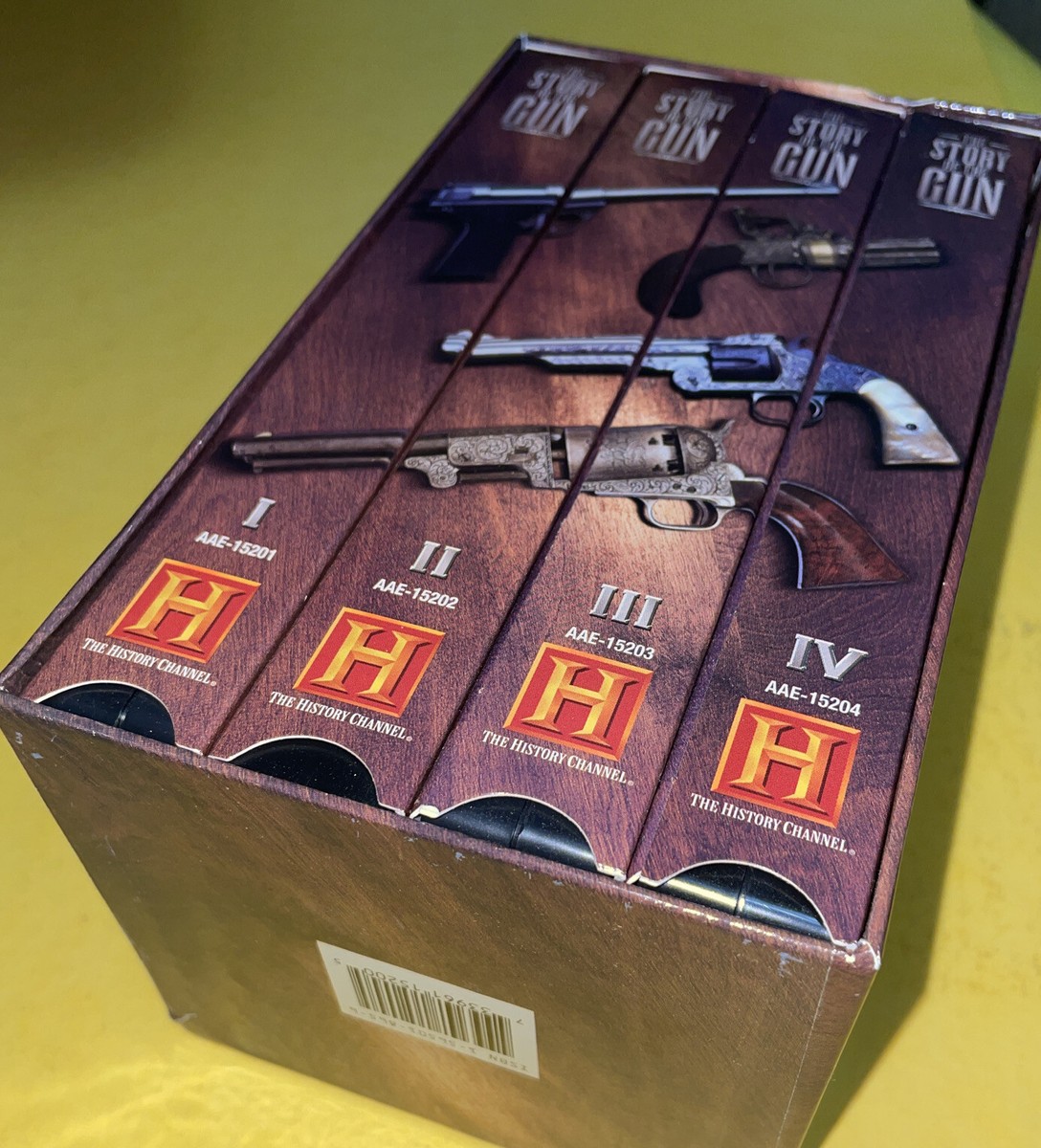 The Story Of The 💥Gun The Complete History Of Firearms VHS 4 Tape