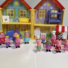 Peppa Pig House and Furniture, Not Complete And Shop 