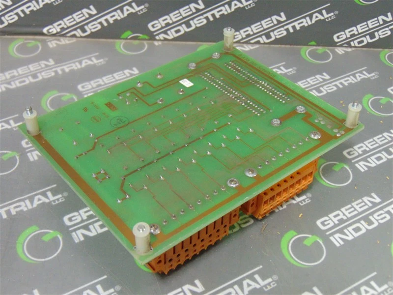 Placa de terminação de saída analógica Honeywell MU-TAOX02 USADA 51304476-100 Rev. C - Imagem 2 de 3