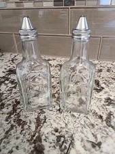 Set of 2 Gemco Clear Square Glass Oil And Vinegar Cruets With Metal Lids 6"  VTG