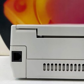 White Sega Dreamcast In Box With 2 Controllers 2 Memory Cards and 1 Rumble Pack