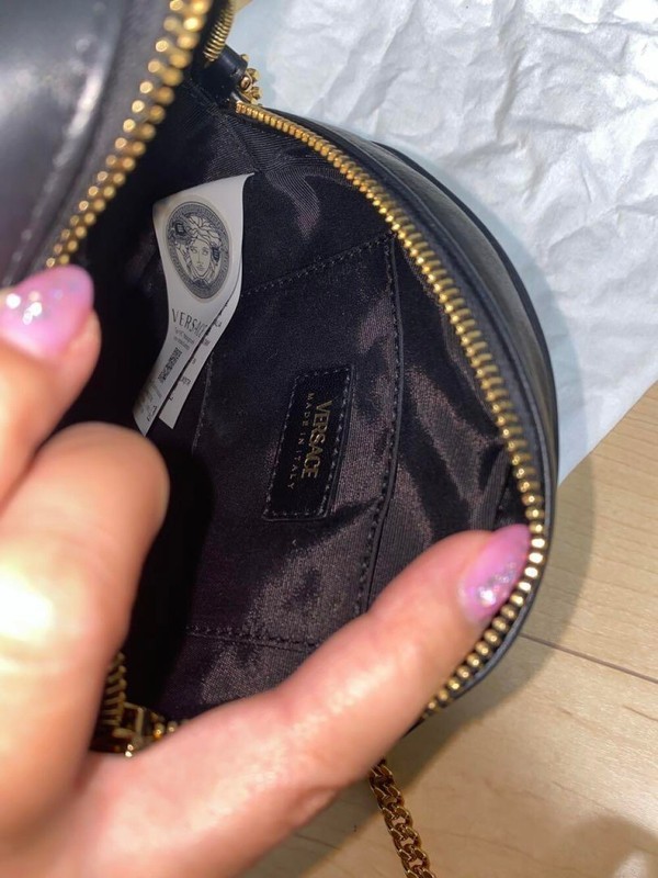 Gianni Versace Medusa bag Round Black Leather Crossbody Bag #GV007 thumbnail 9