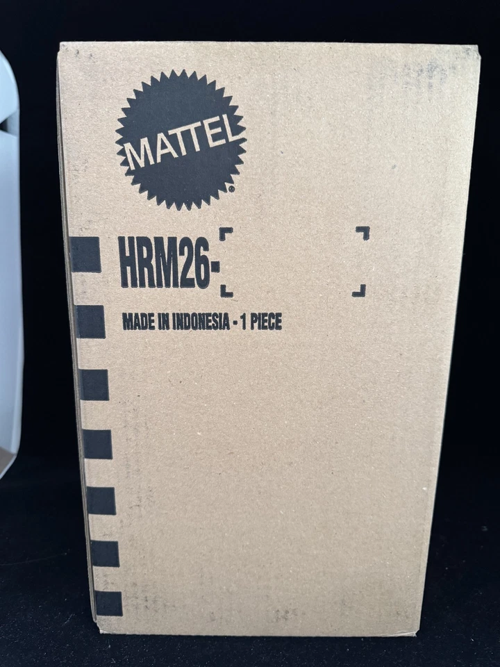 Barbie Signature Homenaje a la Moda Barbie Muñeca Coleccionable 1ª en Serie HRM26 Foto 2 de 4