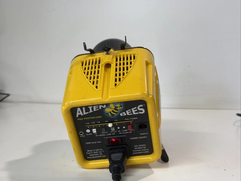 Flash fotográfico Alienbees Pro B800 330 WS  Foto 2 de 4
