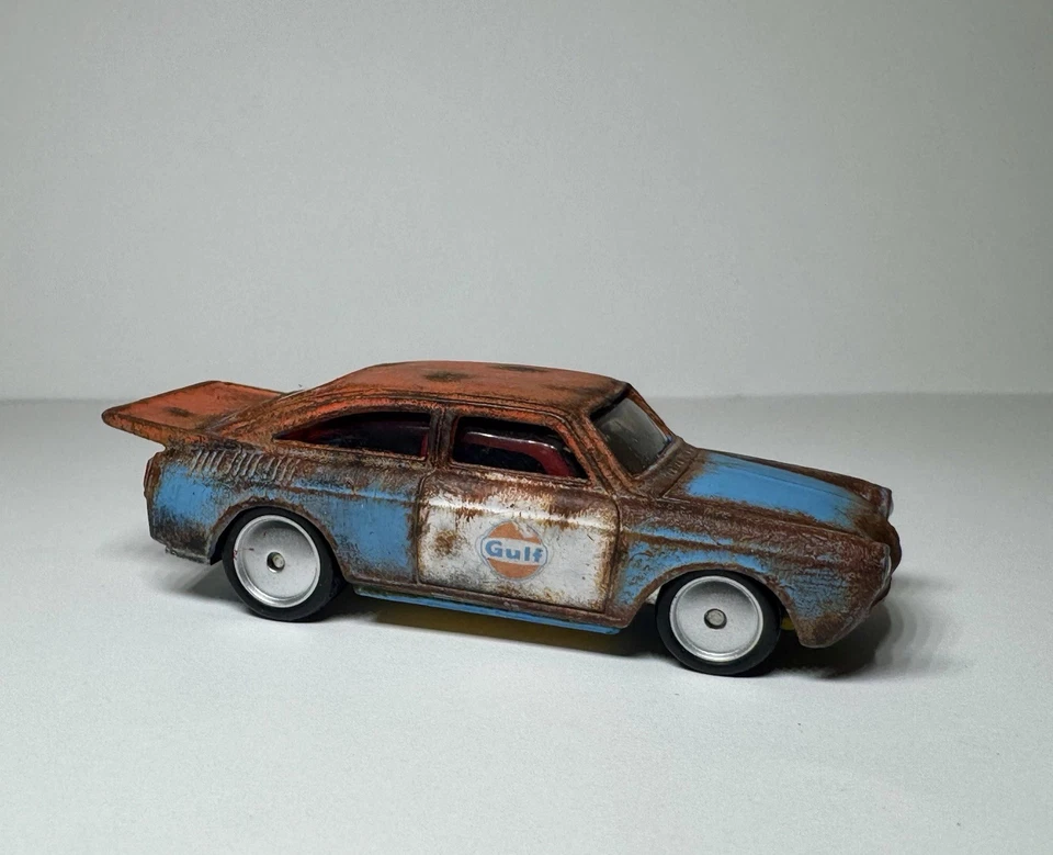 定制上色 '65 大众快背蓝色橙色海湾鼠 Rad 带真轮胎 — 第 4/4 张图片