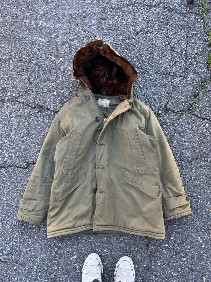 ミリタリー　ARMY AIR FORCE STYLE B-9 PARKA Vintage US Army Air Forces Style B-9 Winter Parka Bomber