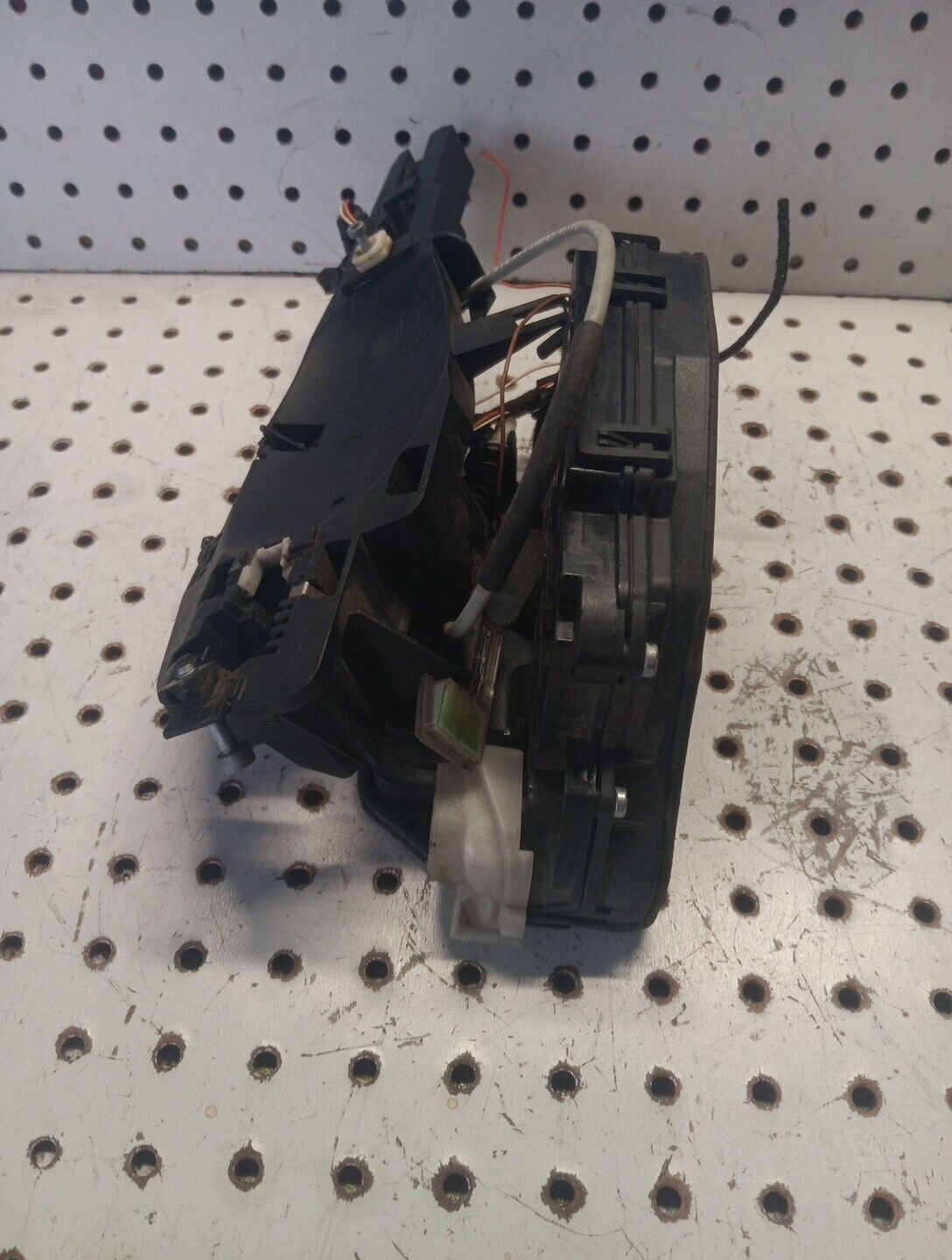 2007-2011 BMW E90 LCI 328i Left Front Door Lock Latch Actuator OEM  