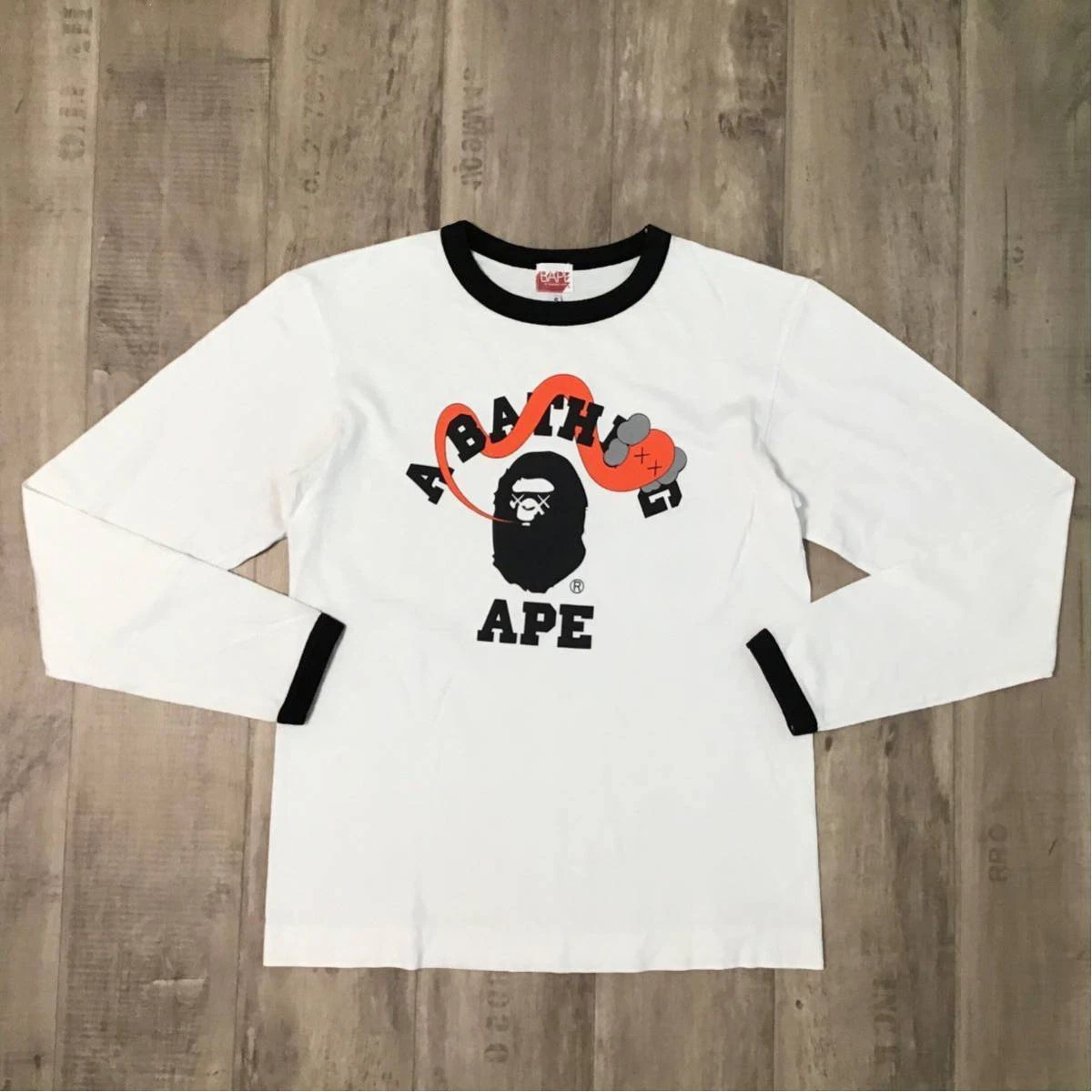 BAPE × kaws bendy College logo long sleeve T-shirt White A Bathing Ape Size  S