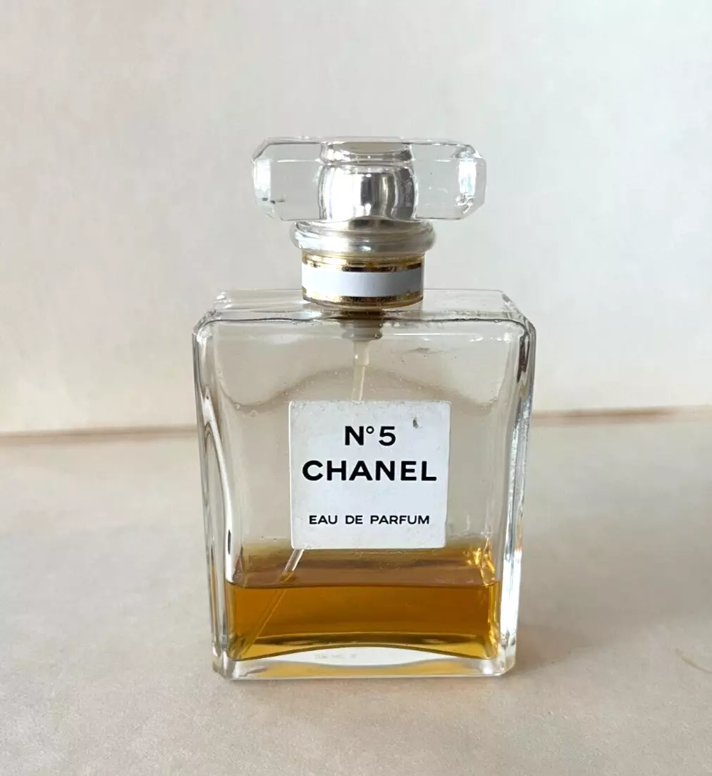 Vintage Chanel No 5 Eau De Parfum 1.7oz Bottle Original Formula 25