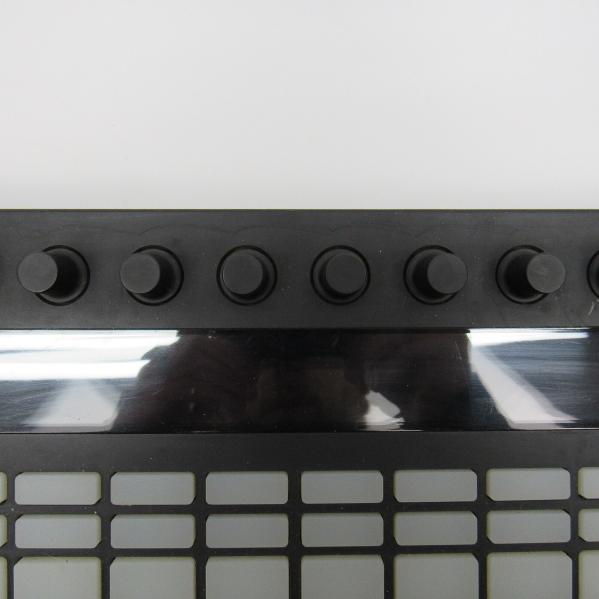 AKAI Professional Ableton Push 1 - Midi Pad Controller for Ableton