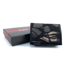 tumi wallet camo