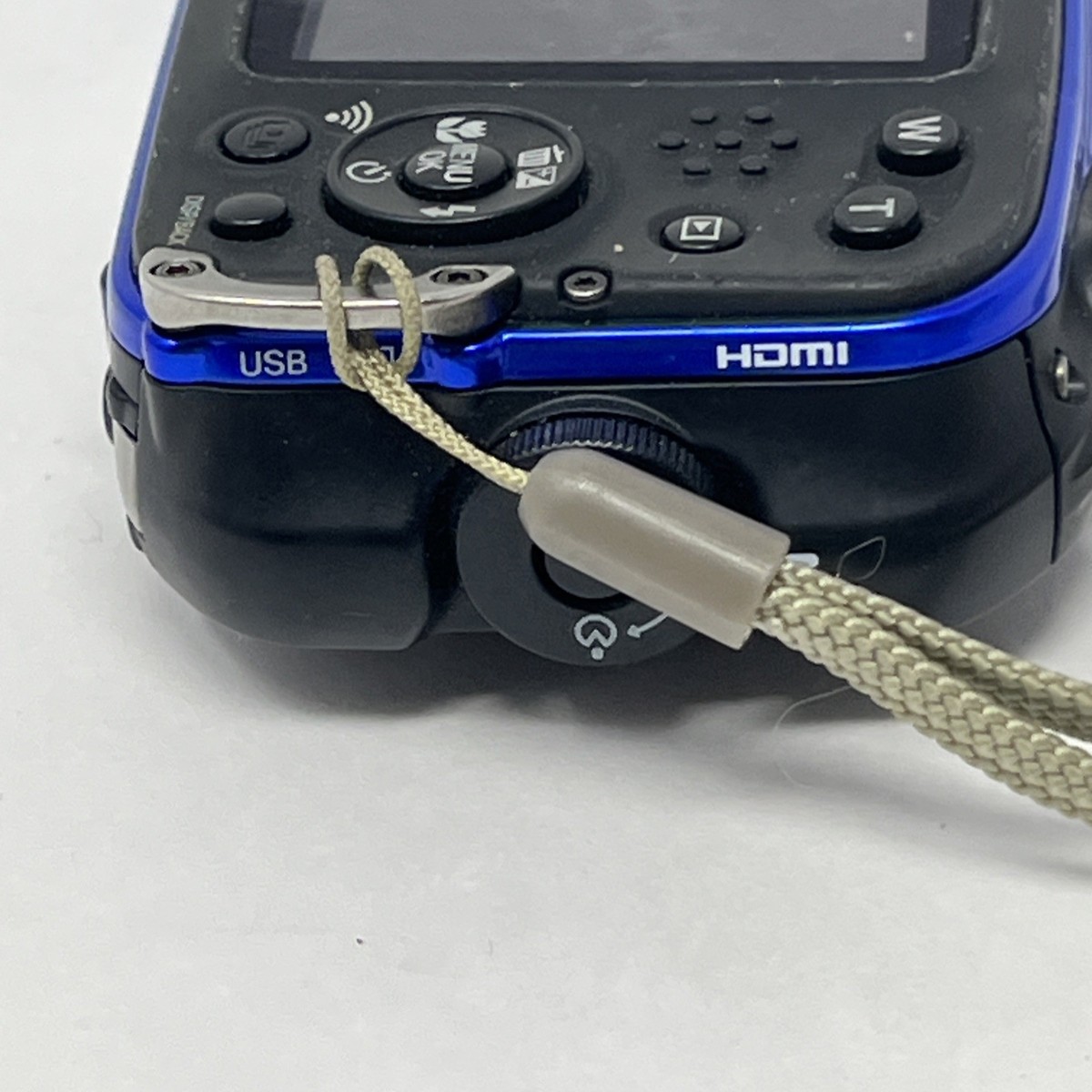 Fujifilm FinePix XP80 16.4MP Waterproof Blue Digital Camera Not