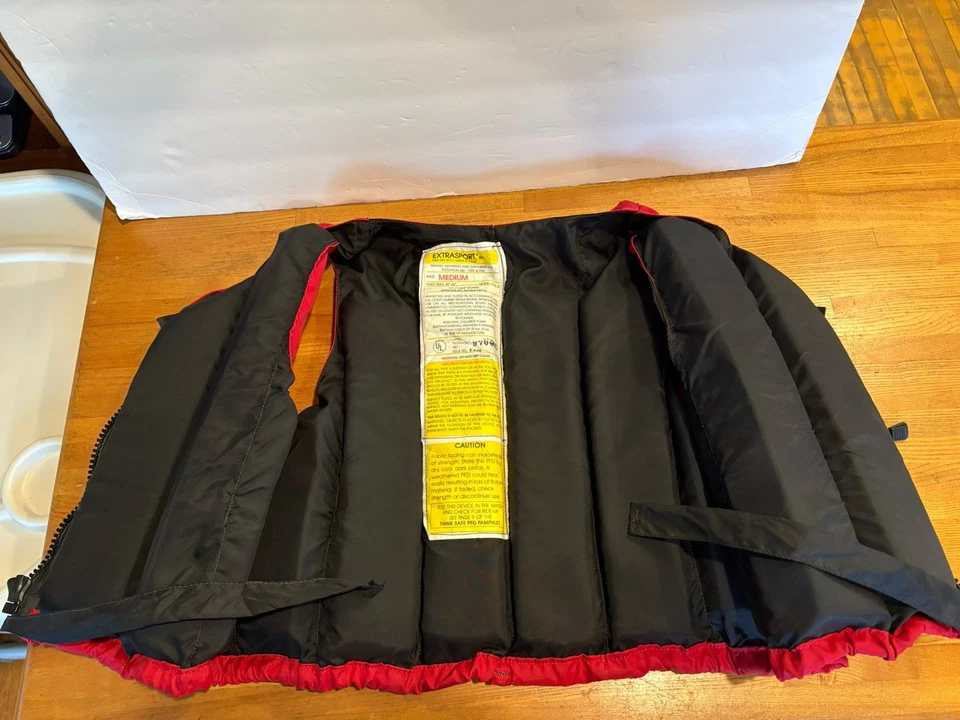 ExtraSport Life Vest Jacket. Adult Medium. Red. Chest 40-43”. Zip. Pocket. - Image 4 of 4