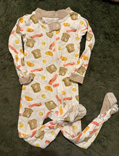 Burt's Bees Baby Footed Zip One Piece Sleeper 9-12M Breakfast Print