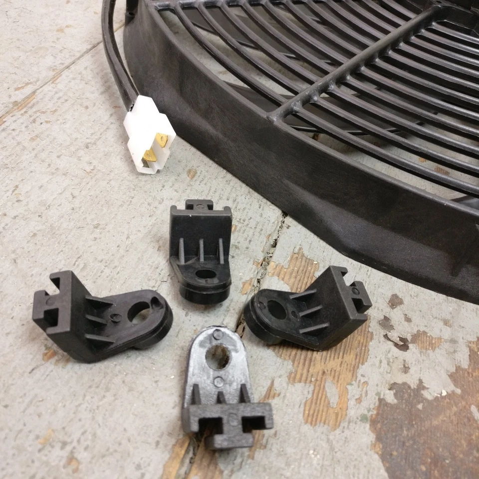 Oldsmobile L-39 1939 16 pulgadas Super Duty ventilador de radiador 3000 cfm refrigeración por volumen Foto 4 de 4