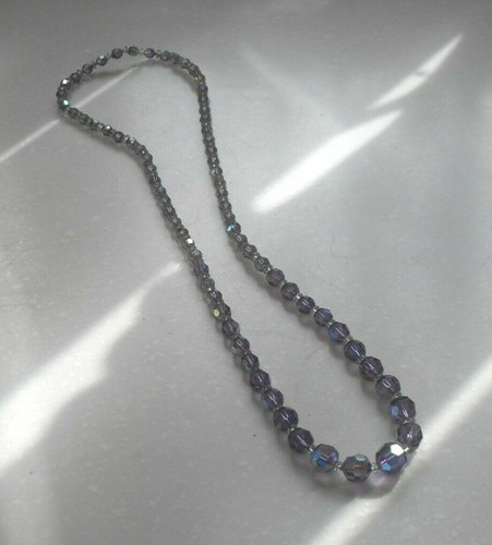 VINTAGE 1950s AMETHYST GRADUATED AURORA BOREALIS CRYSTAL NECKLACE BOXED - Picture 4 of 9