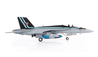 1:72 NG McDonnell Douglas F/A-18E Super Hornet Top Gun Fighter