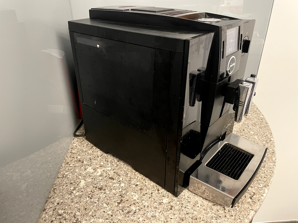 Jura Impressa F8 Automatic Bean to Cup Coffee Machine eBay