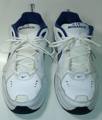 nike air monarch size 4