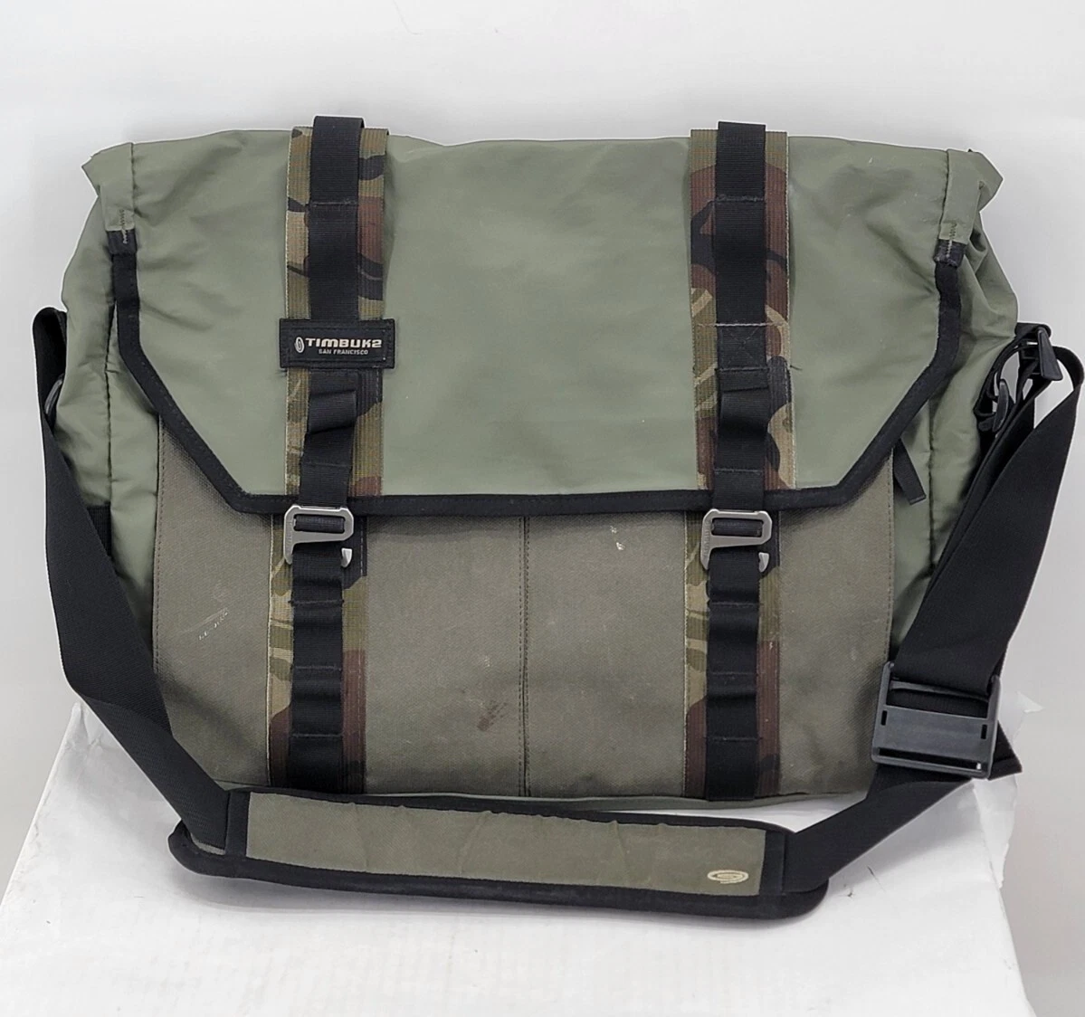 Green Camo Commuter Bag