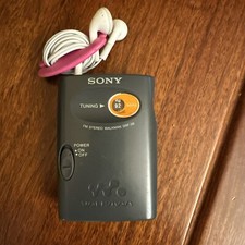 Sony FM Stereo Walkman SRF-56 With Belt Clip used.