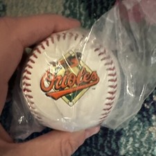 1996 Baltimore Orioles MLB Souvenir Baseball Vintage