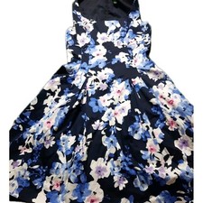Women's Size 8 Dress Ralph Lauren Floral Patteren Fit And Flare 