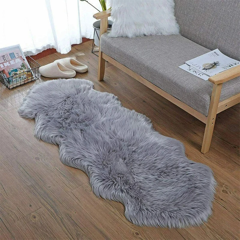 Imitation Sheepskin Carpet Fluffy Plush Rugs Bedroom Carpet Faux Wool Carpet - Image 3 of 4