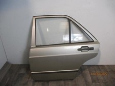 Porte arrière et accessoires Mercedes 190