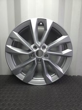 GENUINE SKODA KAROQ SILVER 18" ALLOY WHEEL RIM 7J OEM 57A601025AD UNDAMAGED 2025