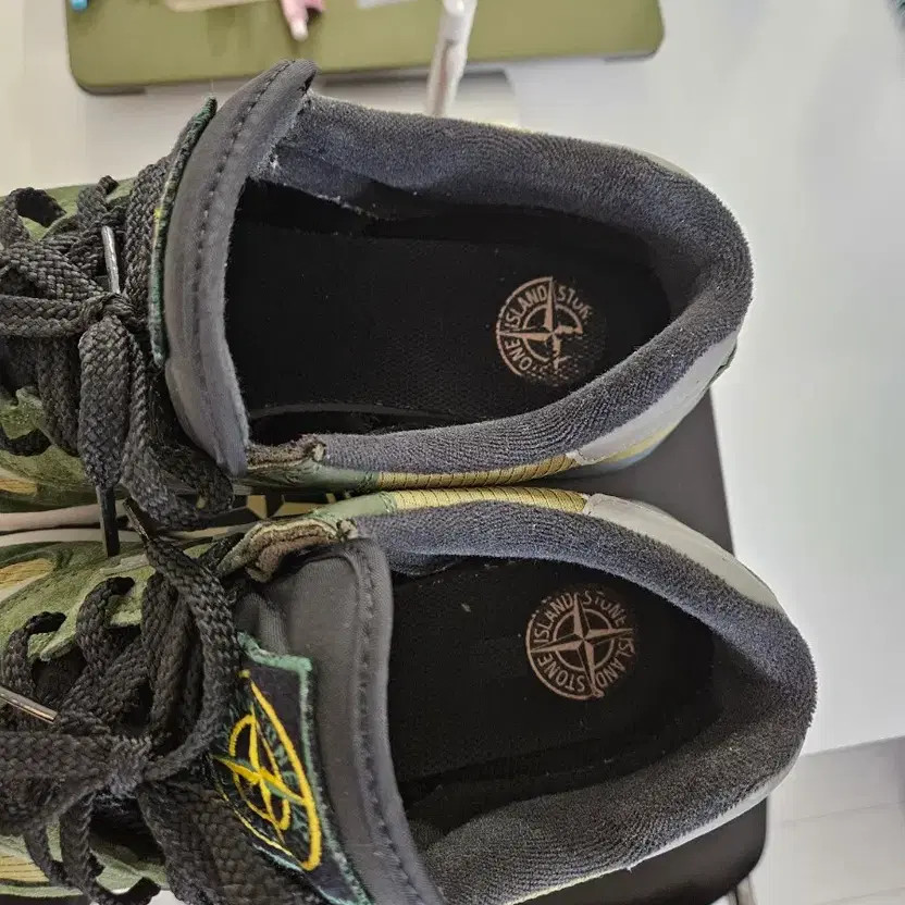 Stone Island x New Balance Green Sneakers Limited Edition thumbnail 8
