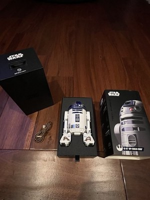 Star Wars R2-D2 Droid App-Enabled Toy by Sphero Disney