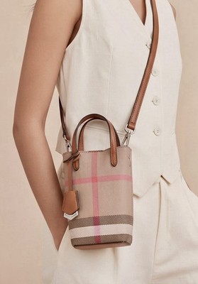 Burberry-Like Compact & Stylish Crossbody Bag w/Removable Strap & Button Closure