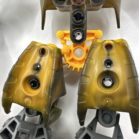 LEGO BIONICLE 8918 Karapar 2007  Vintage No Squids Or Manual Carapar