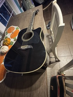 Oscar Schmidt acoustic electric guitar With Soft Case