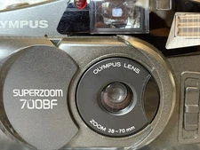Olympus Superzoom 700BF 35mm Camera Film Point Shoot Flash Telescope Lens WORKS!