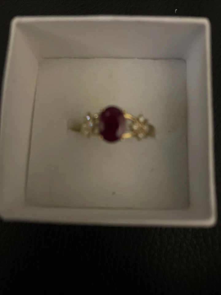 Elegant 9ct Yellow and White Gold Ruby and Diamond Ring - Image 2 of 4