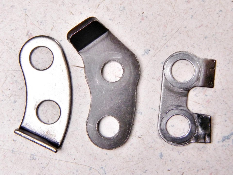 89 SUPORTES DE ROLHA E ARRUELA DE TRAVA YAMAHA XT350 KICKSTART - Imagem 2 de 3