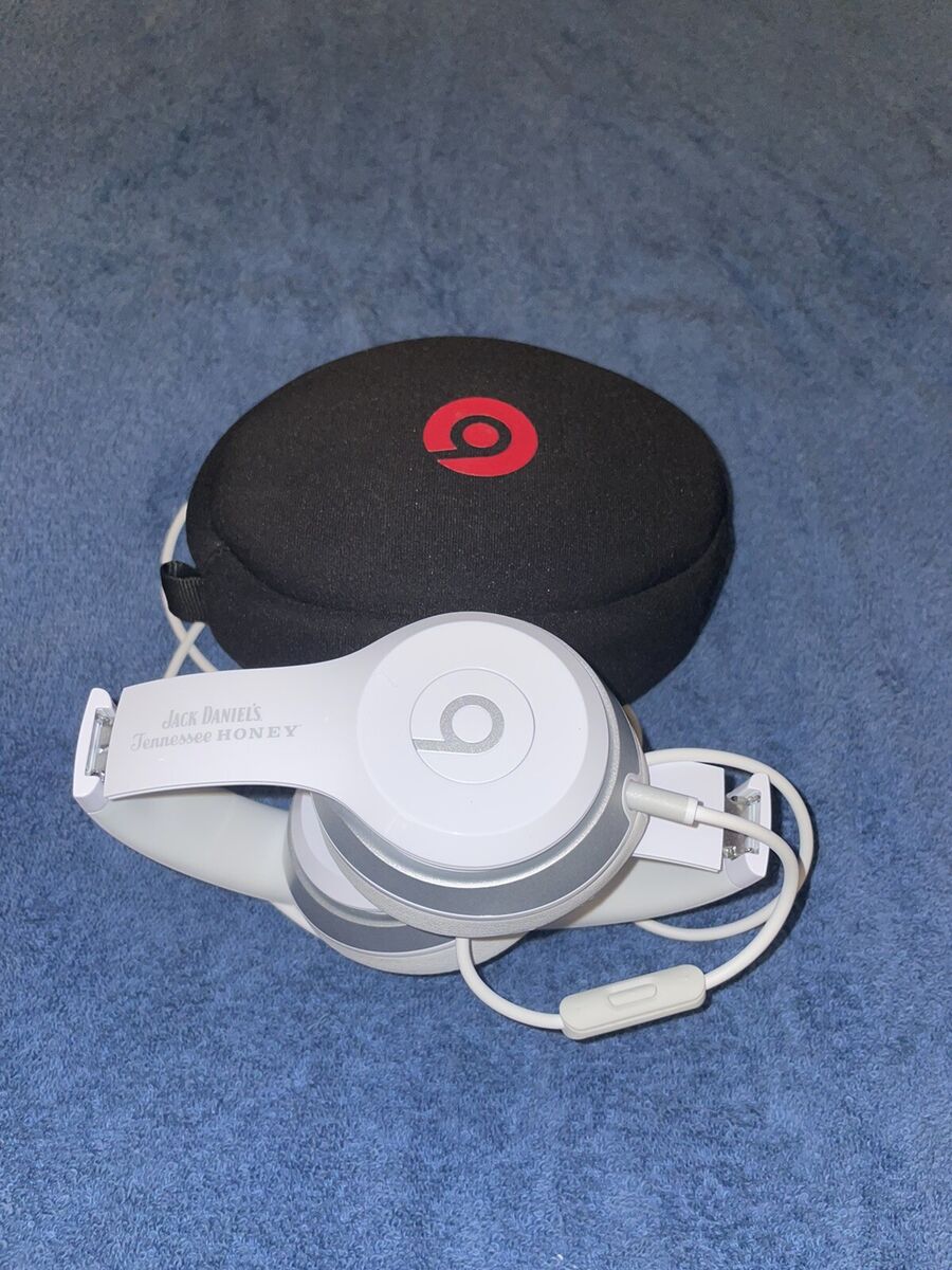 Jack Daniels Promo Beats Solo Wired Headphones White Model Jack Daniels Promo Beats Solo Wired Headphones White Model